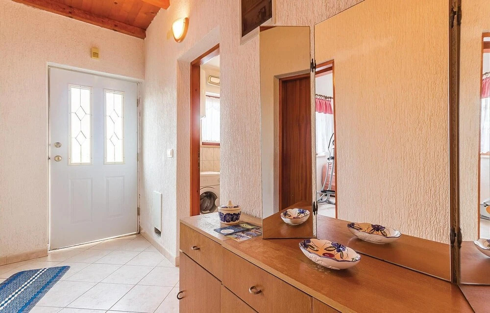 Nice Home in Rebici-barban With Wifi and 2 Bedrooms