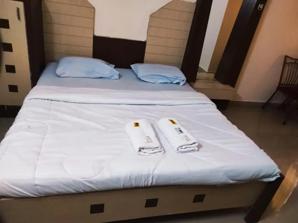 Hotel Sony Palace