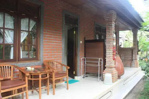 Jembawan House