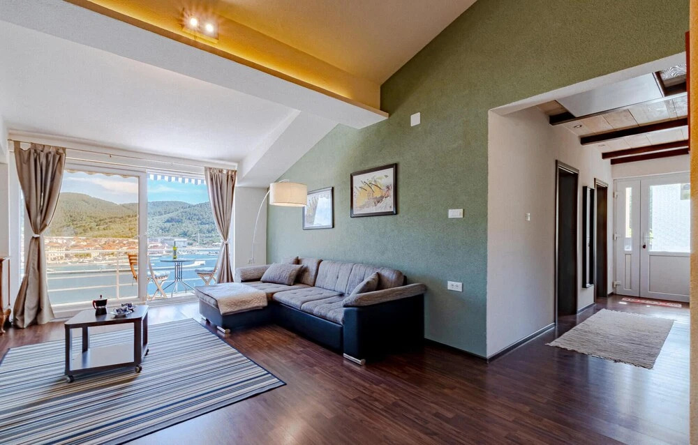Amazing Apartment in Vela Luka With Wifi and 2 Bedrooms