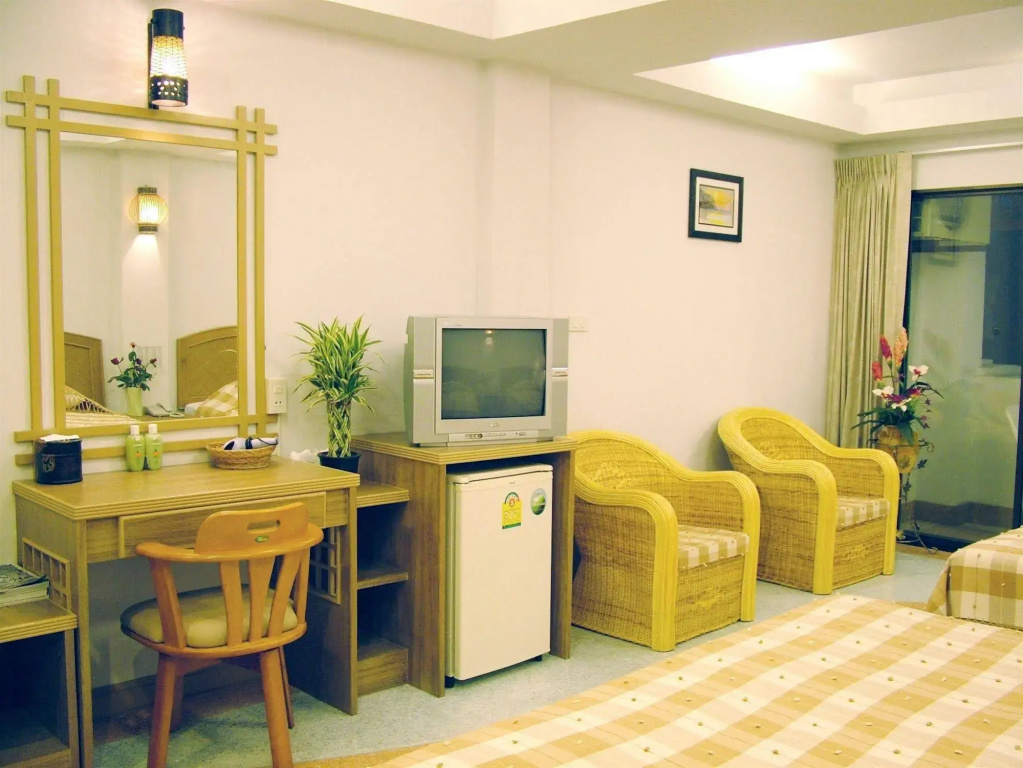 Phranang Place Hotel