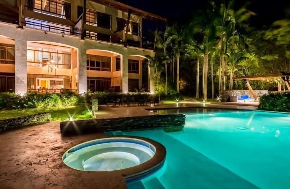 Oasis Casa Condo