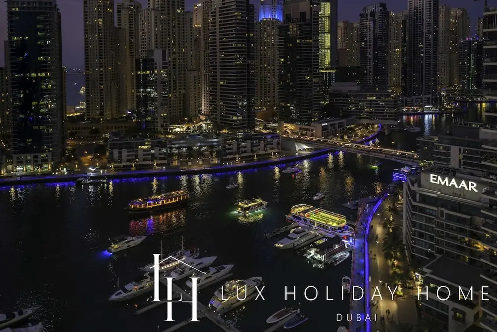 LUX  The Vida Marina Residence 3
