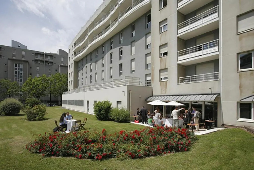 Séjours & Affaires Grenoble Marie Curie