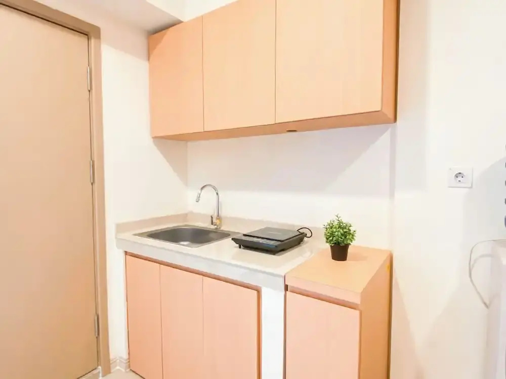 Comfy Stay Studio Room At Meikarta Apartment