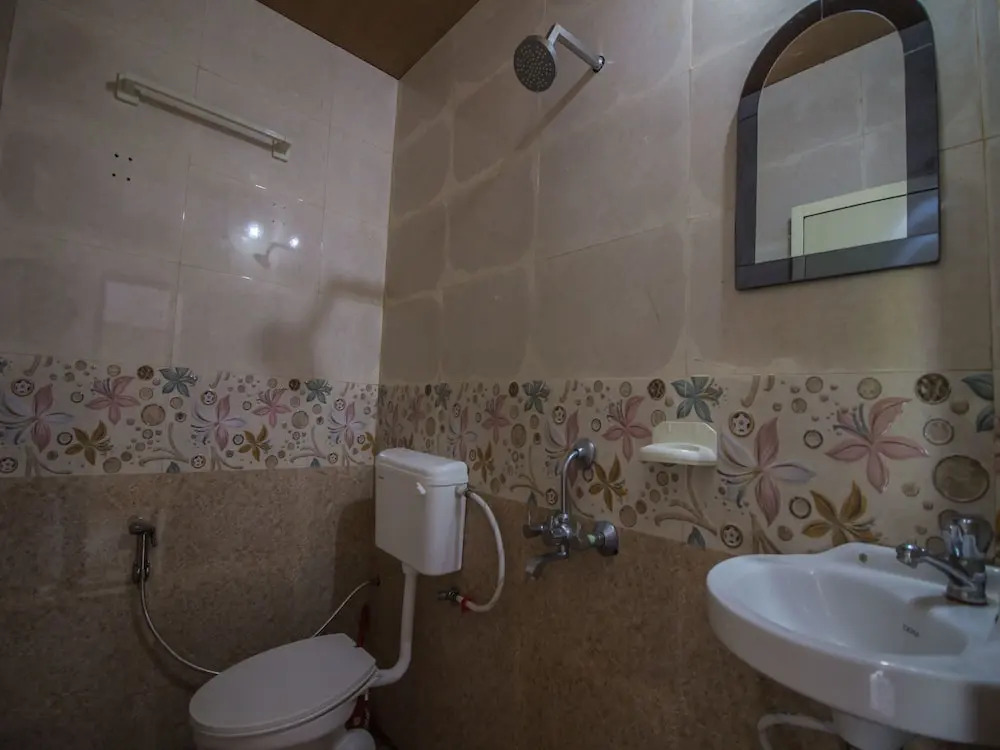 OYO 12416 Home Beach Side 3BHK Ashwem