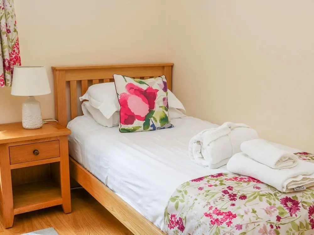 Dinkley Cottage
