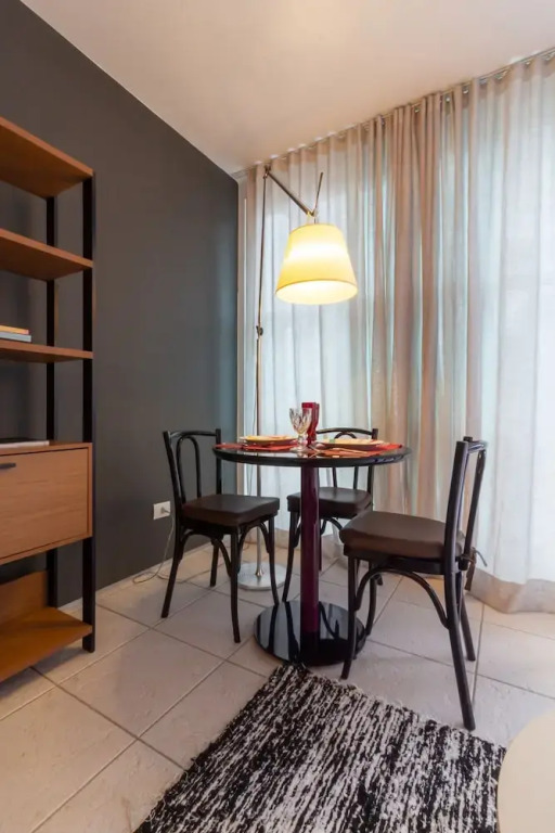 House Overlooking Rodrigo de Freitas Lagoon VR2