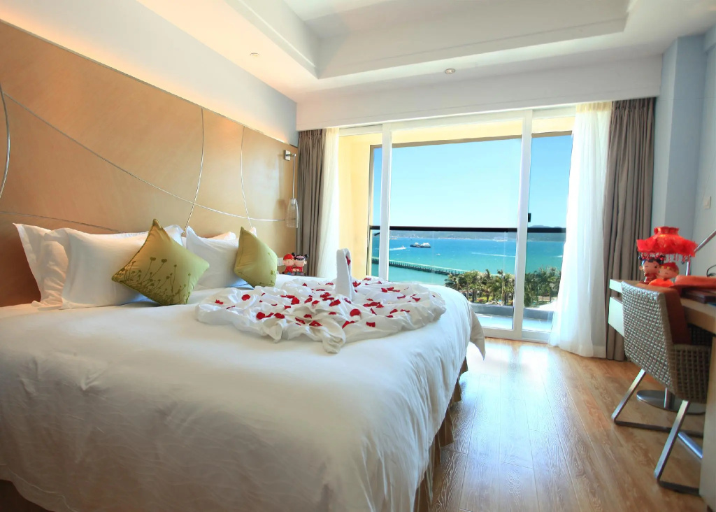 Ocean View Resort Yalong Bay