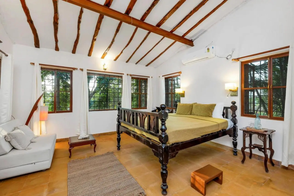 SaffronStays Laburnum House - 3BHK Pet-Friendly Villa with Pool, Lawn & Countryside Views