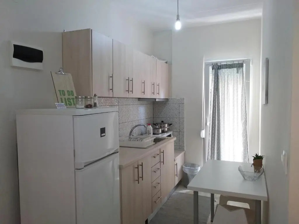 Istos Apartment 4