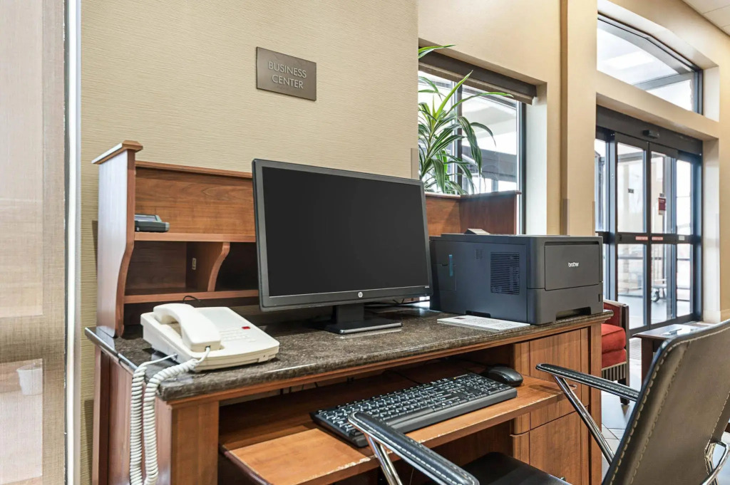Comfort Suites Batesville