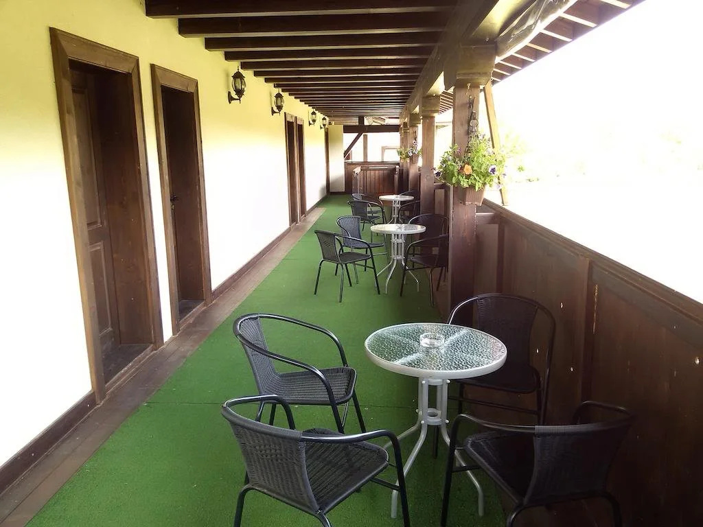 Guest House Black Lom