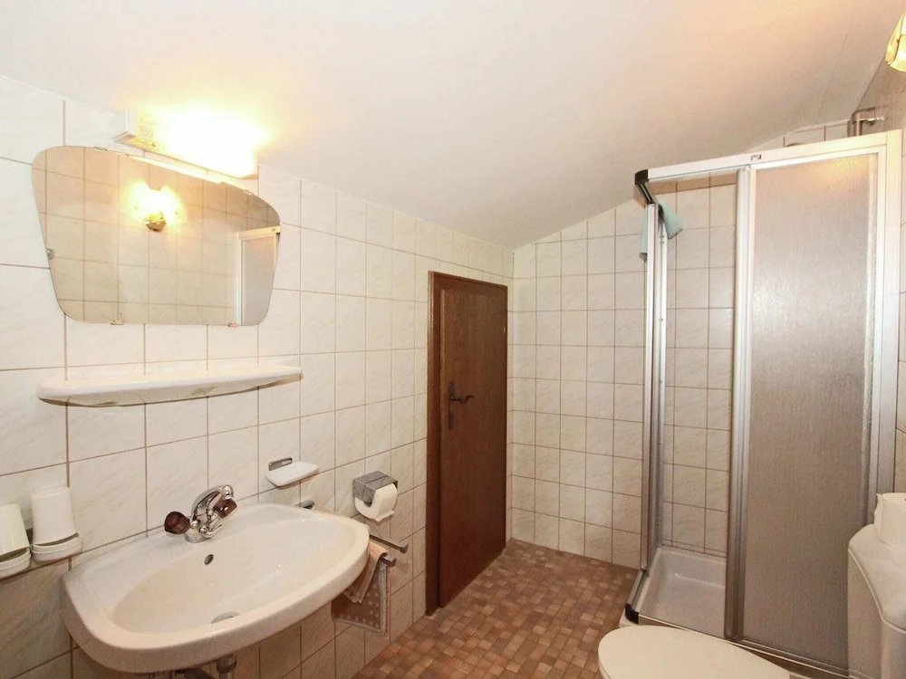 Quaint Apartment in Finkenberg near Ski Lift