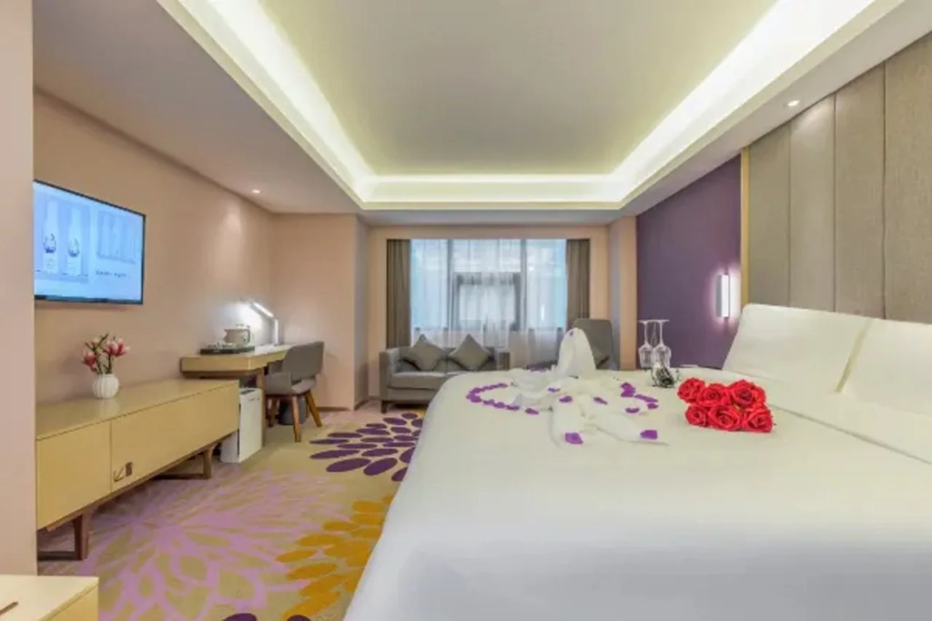 Lavande Hotel (Chongqing Nanping Pedestrian Street Wanda Plaza)