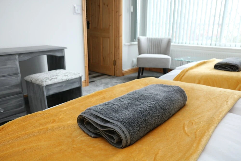 Ideal Lodgings in Bury - Whitefield