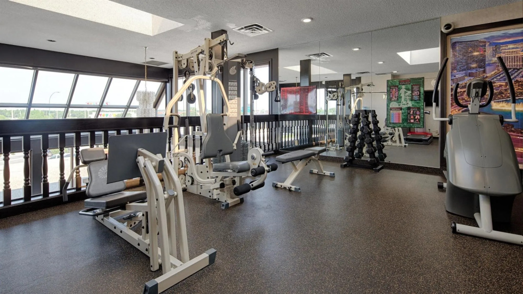 Seven Oaks Hotel Regina, SureStay Collection by Best Western