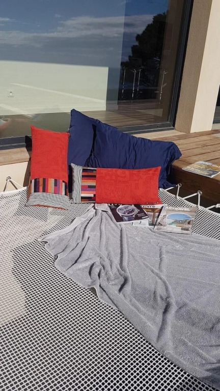 Villa With 5 Bedrooms in Erbalunga, With Wonderful sea View, Private P