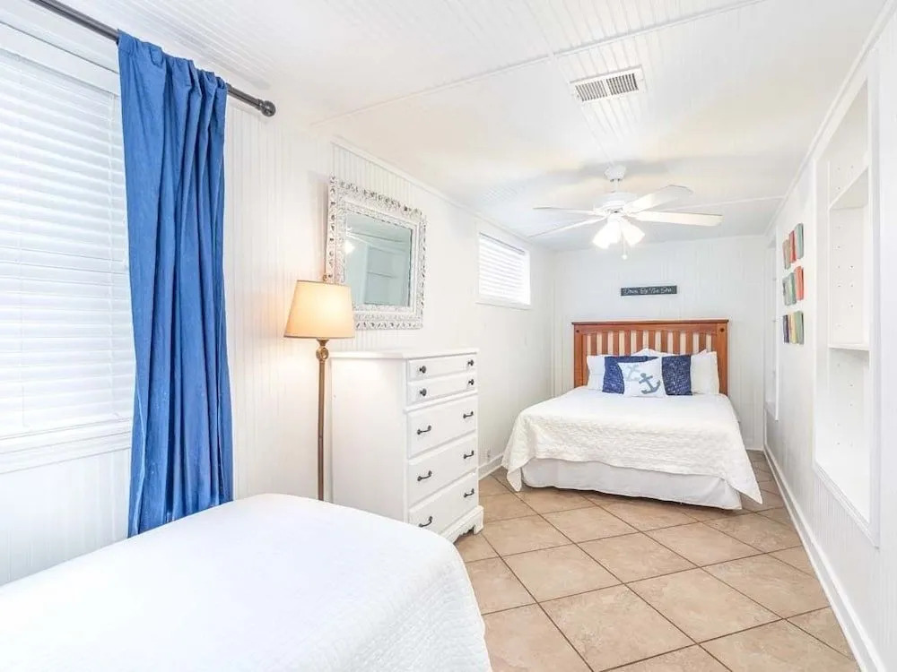 Bikini Bottom by Tybee Vacation Rentals