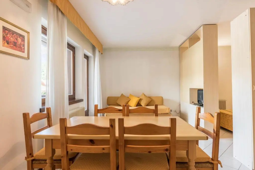 Residence Comano Quadrifoglio 1