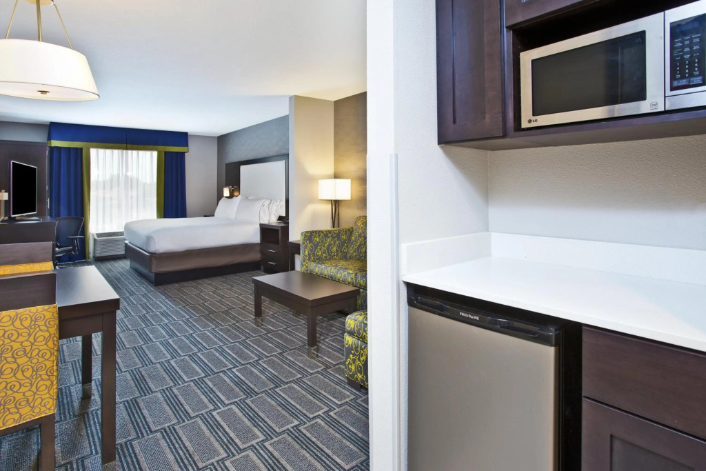 Holiday Inn Express Hotel & Suites Ann Arbor West by IHG