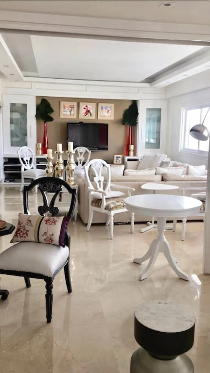 2BR Torre Kensington Penthouse by ASVR