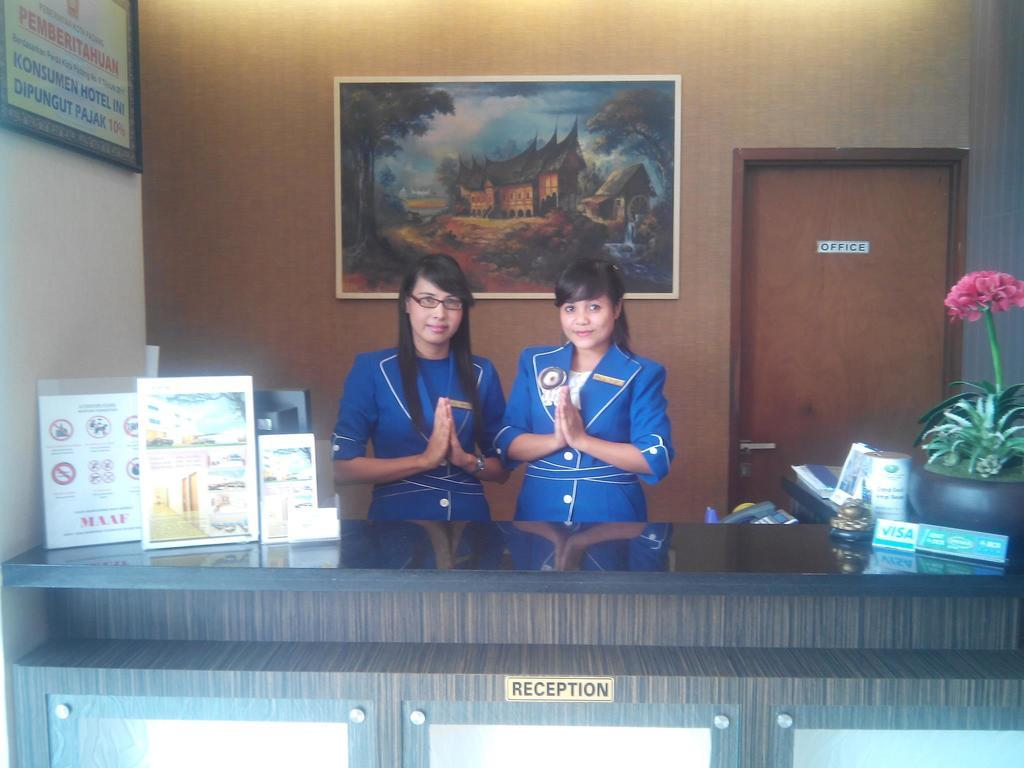 Ion Hotel