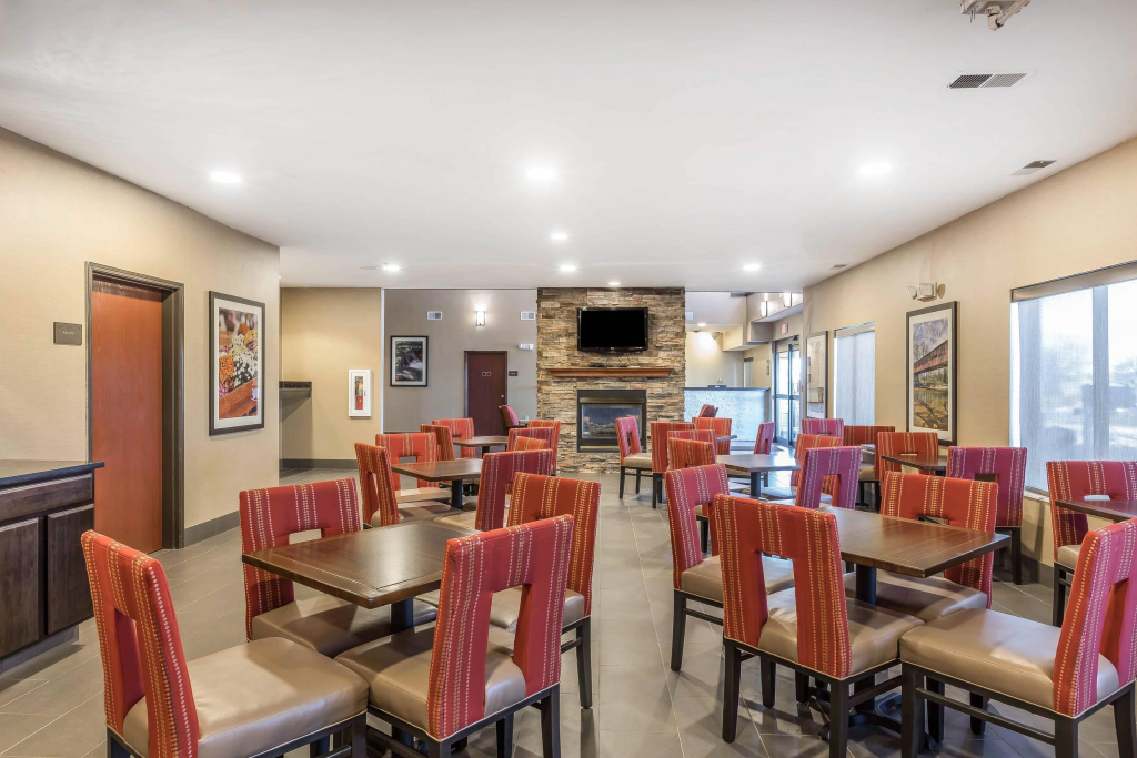 Comfort Suites Fort Wayne North