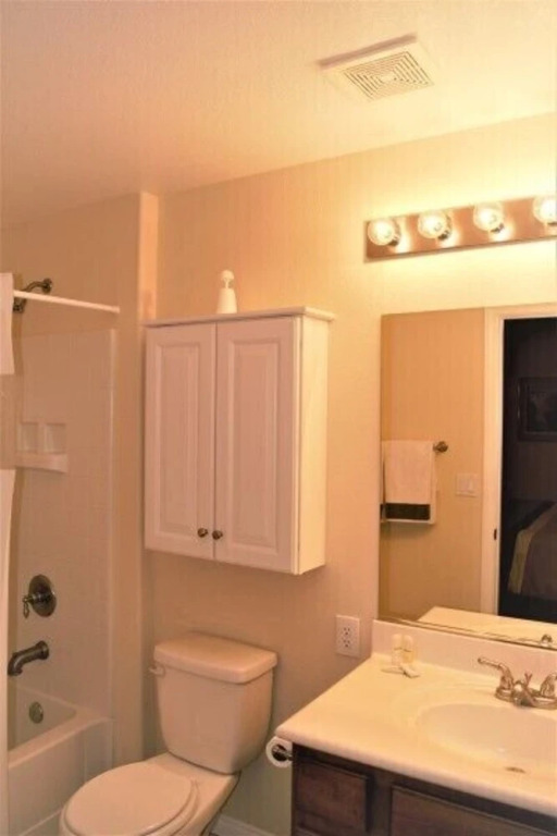 Sally Paskvan 2 Bedroom Condo