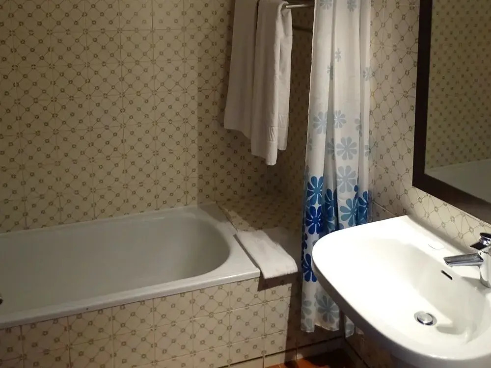 A02 - Pool at the City Gate Apartment