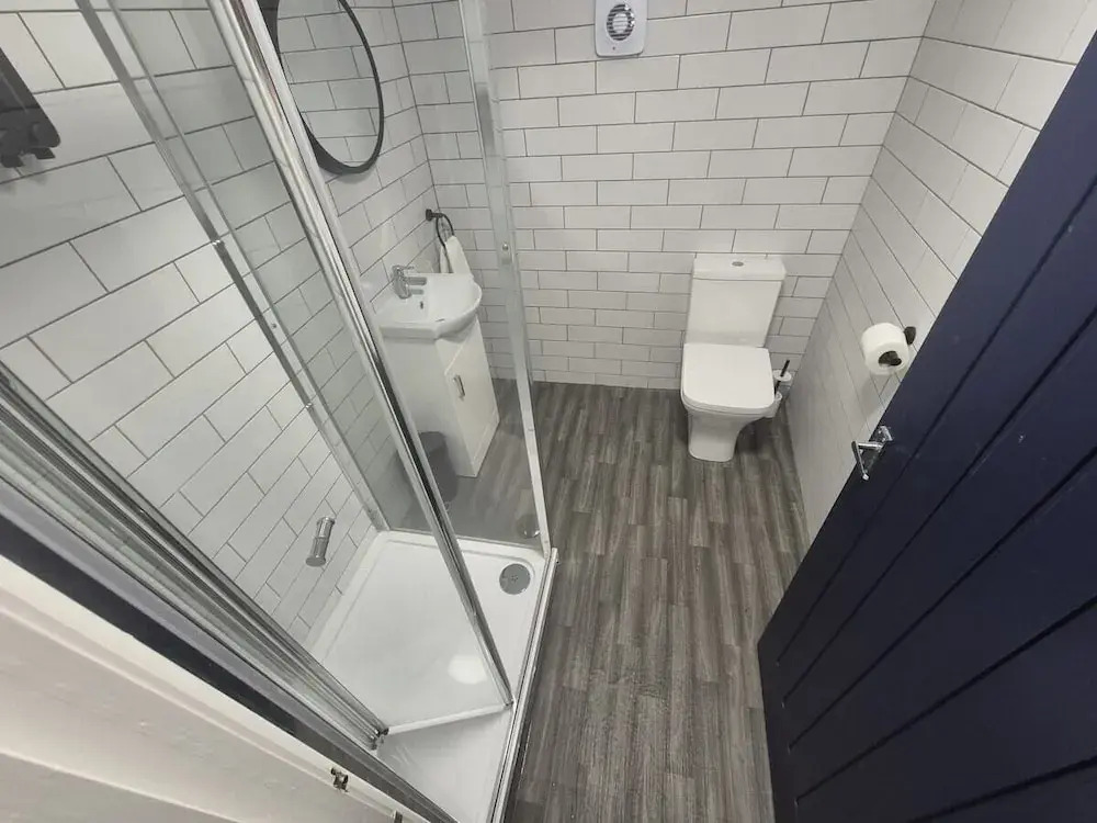 City Centre 6-bed Swansea Getaway