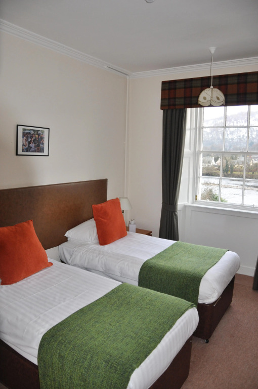 Atholl Arms Hotel
