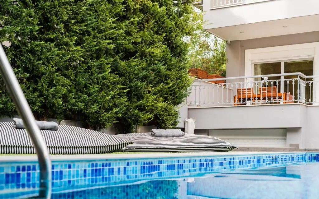 Athenian Grand Riviera Villa