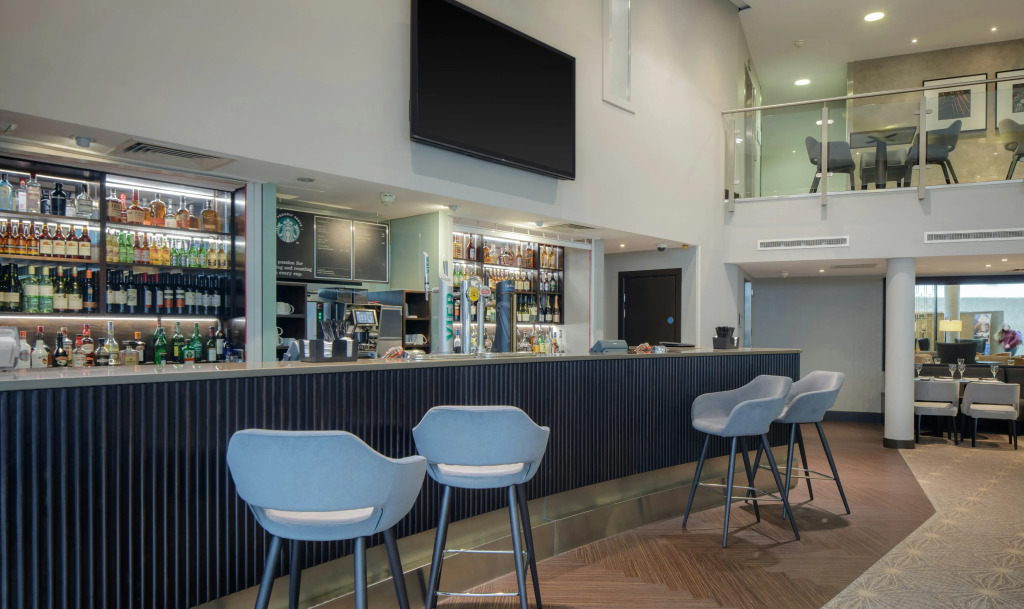 DoubleTree by Hilton London Heathrow Airport