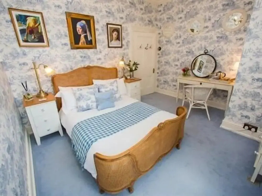 James’ Place @ Brynawel