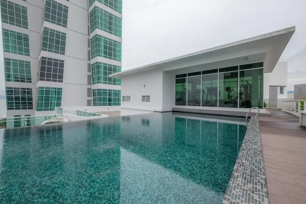 Seafront Duplex Suite at Georgetown
