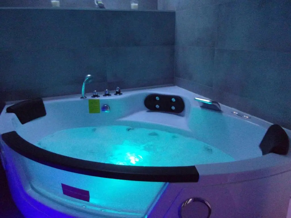 Le Bourget Suite Romantique