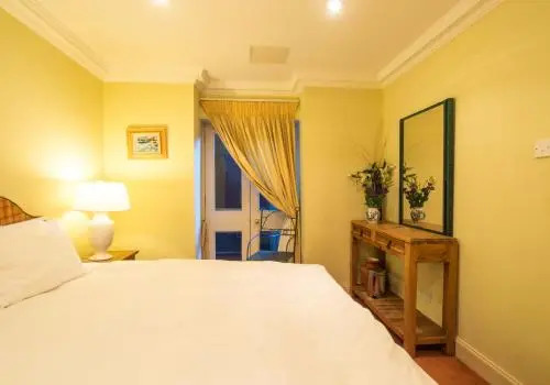 The Studio Apartment - The Edinburgh Address
