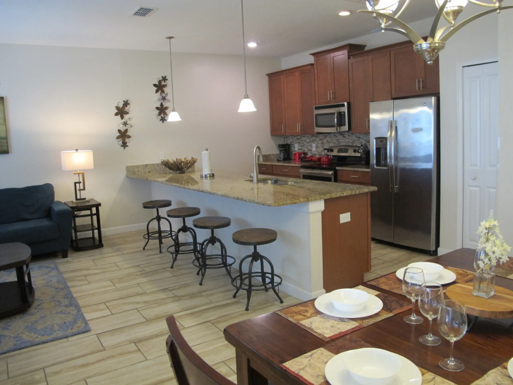 Storey Lake Pool Home Near Disney : BRL12, Kissimmee, US