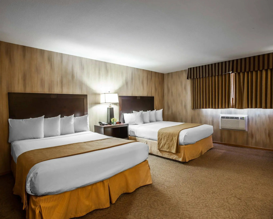 Quality Inn & Suites Hotel Seattle Center