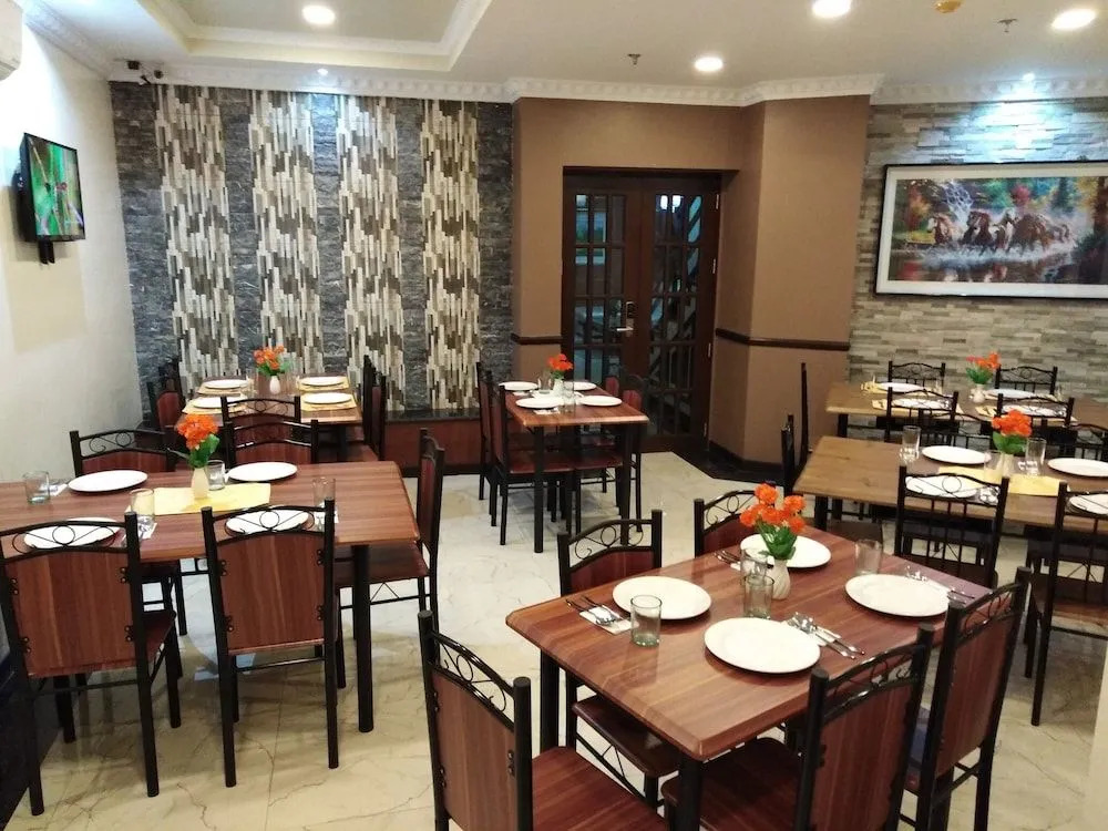 Venezia Suites Hotel Iloilo