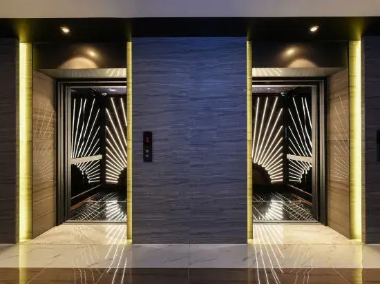 Crystal Orange Hotel，jinghuiSquare,XiaotunRoad,Beijng