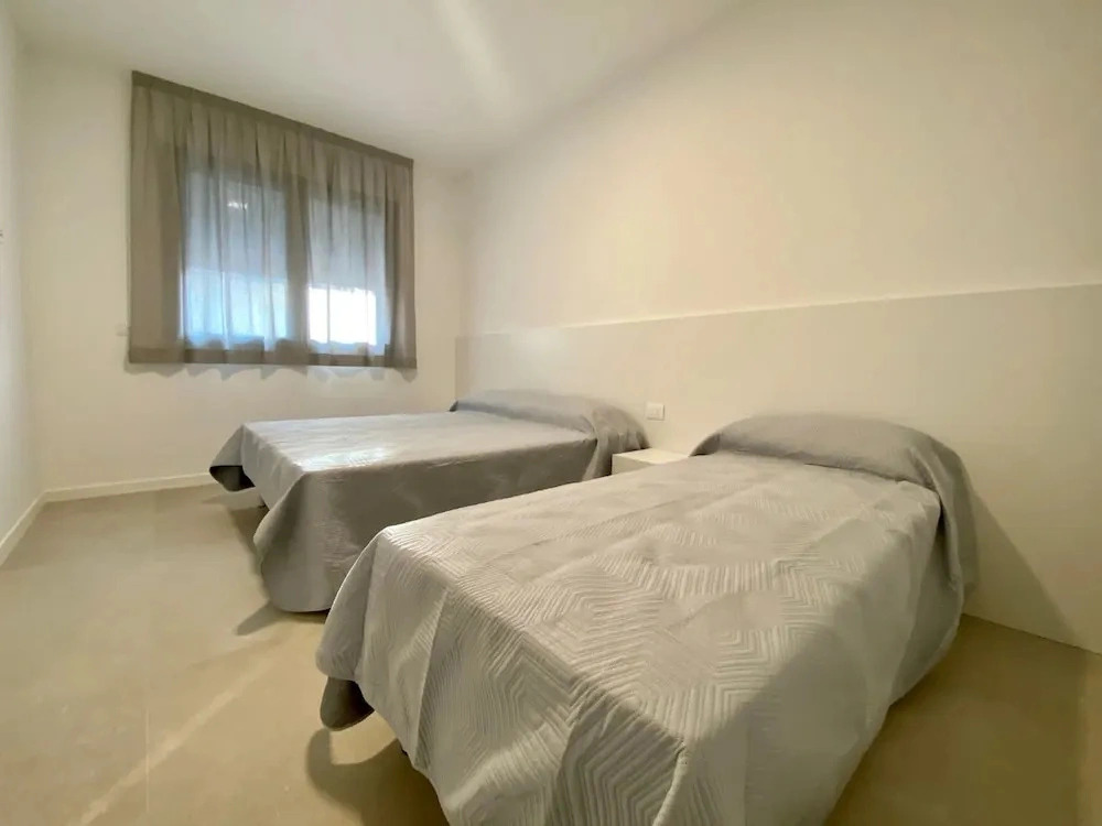 Cozy Apartment 300m From the sea