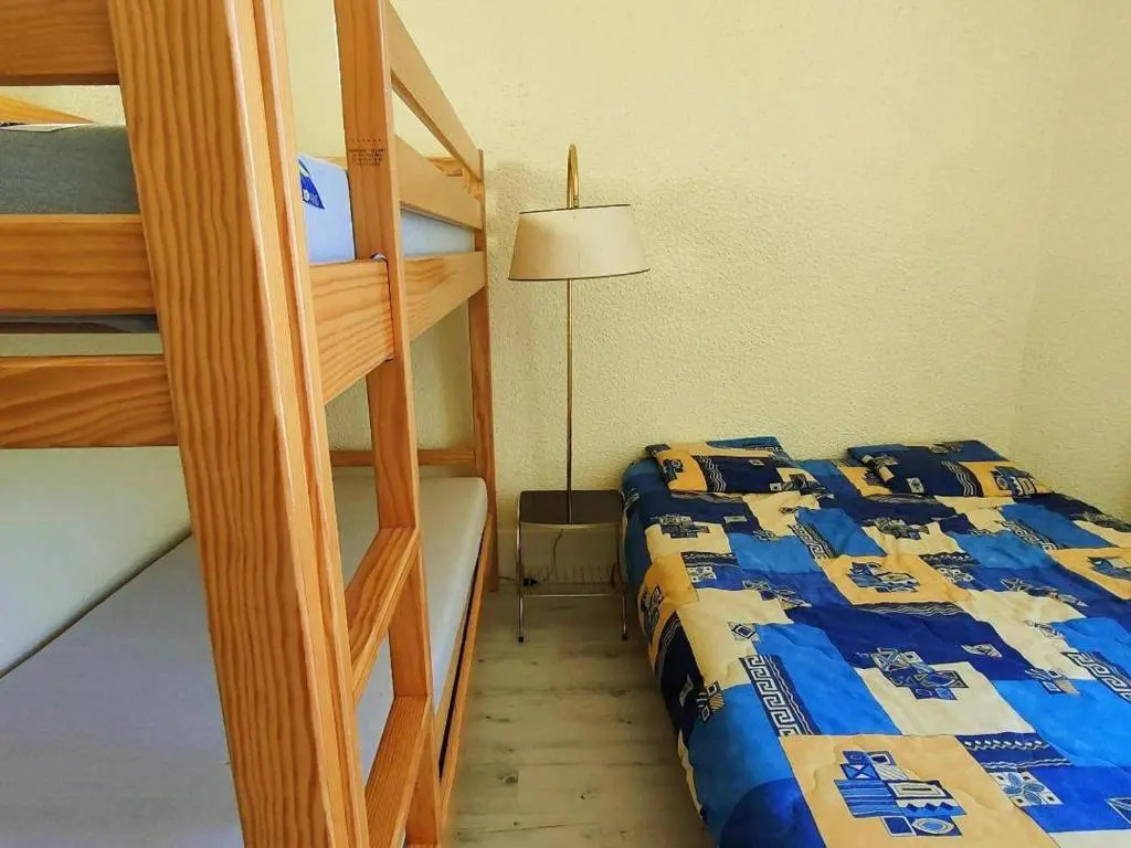 Appartement Cauterets, 2 pièces, 6 personnes - FR-1-234-130