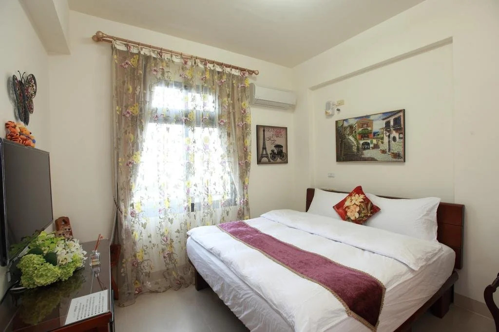 Field Country Homestay