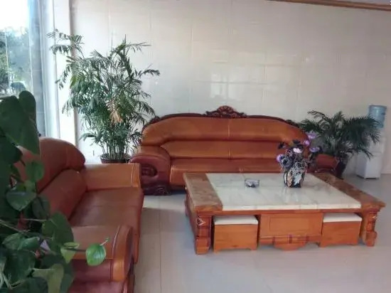 Dayao Xinhong Business Hotel