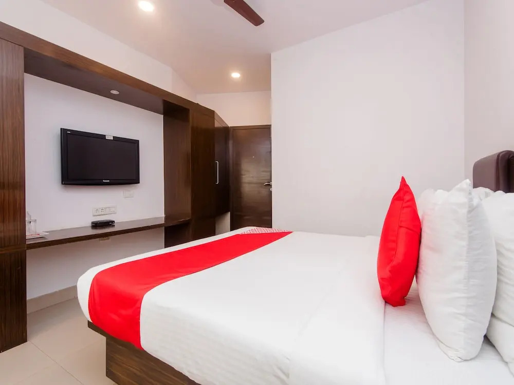 Hotel Bandra Residency