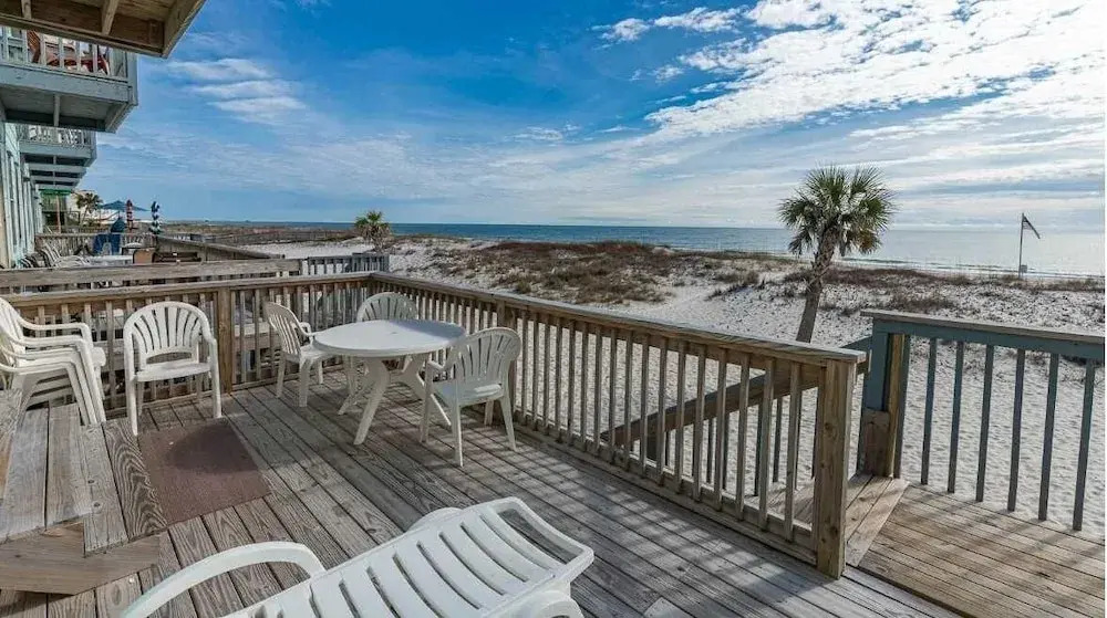 Ocean Reef 701 3 Bedroom Townhouse by RedAwning
