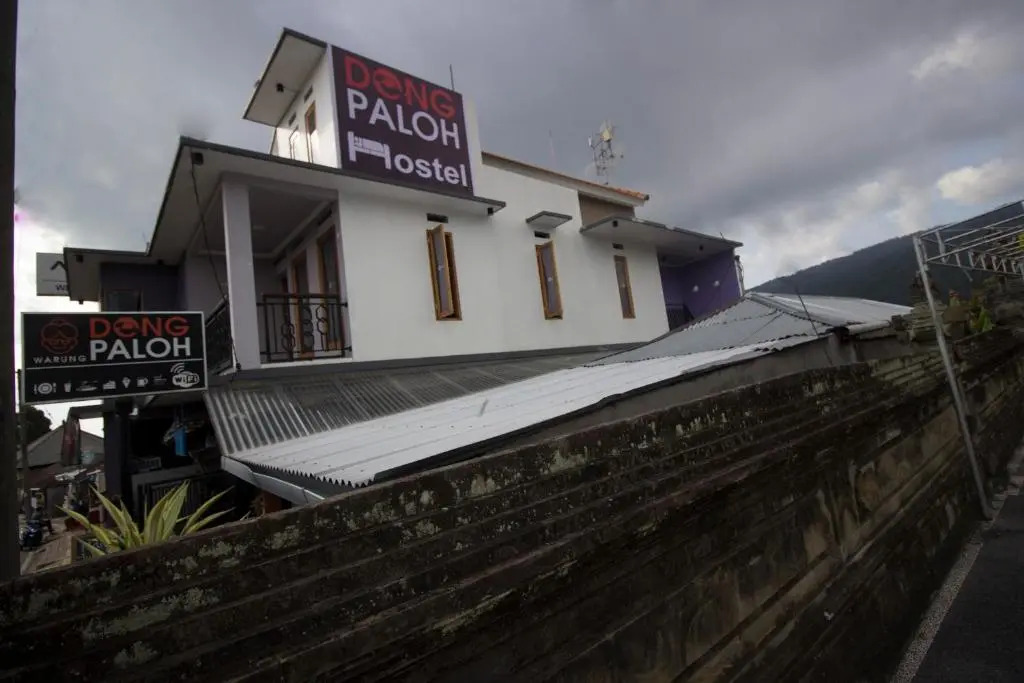 Dong Paloh Hostel