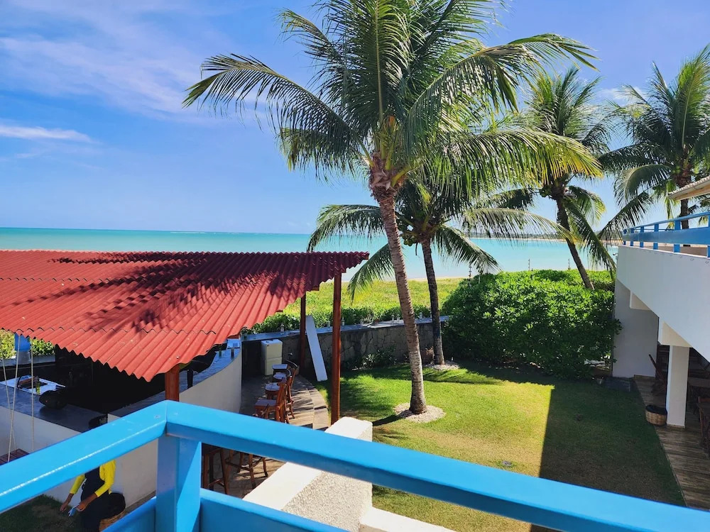 Manaí Pousada & Beach Club